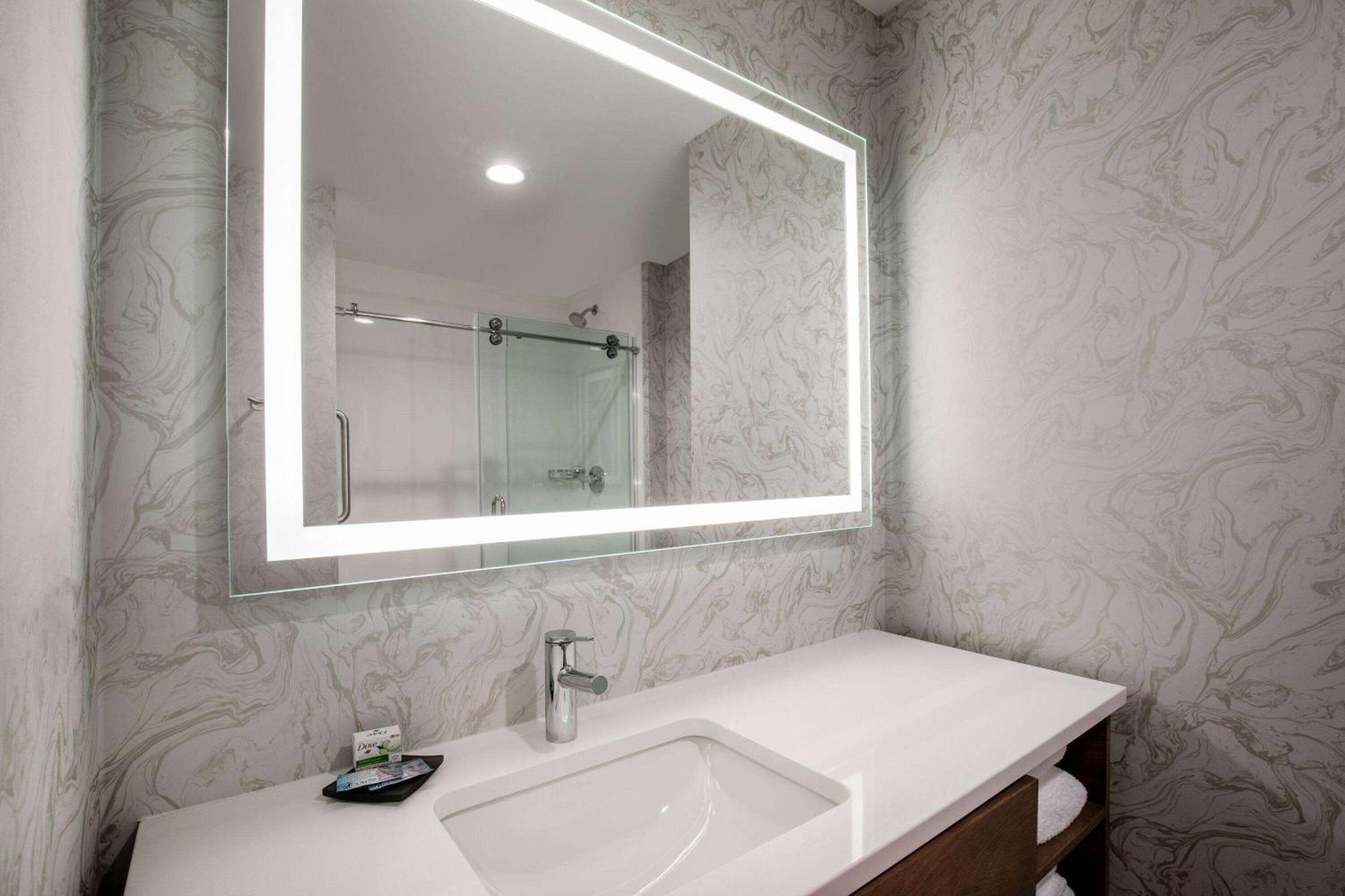 La Quinta Inn & Suites By Wyndham Chattanooga Downtown/South Luaran gambar